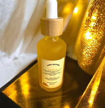 Load image into Gallery viewer, TUMERIC+ VITAMIN C SERUM